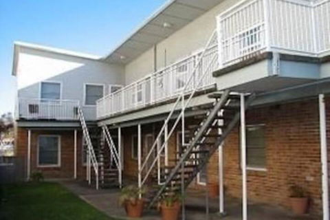Shoalhaven, Unit 4/53 Shoal Bay Road - Accommodation Batemans Bay 3