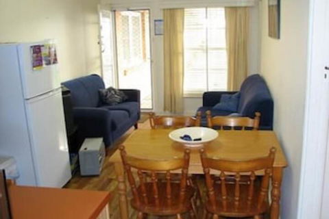 Shoalhaven, Unit 4/53 Shoal Bay Road - Accommodation Batemans Bay 0