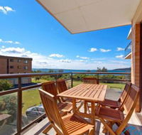 Promenade Unit 10 / 8 Intrepid Close - Accommodation Batemans Bay