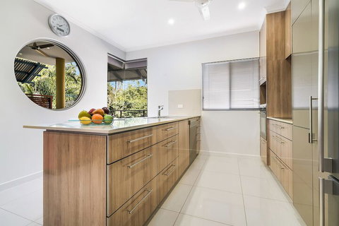 Elsey On Parap - Accommodation Batemans Bay 4