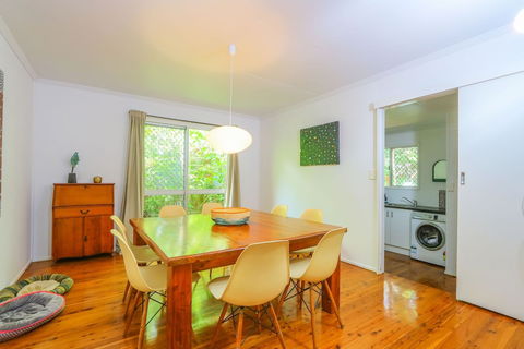 Fingal Beach House 14 Lagoon Road - Accommodation Batemans Bay 5