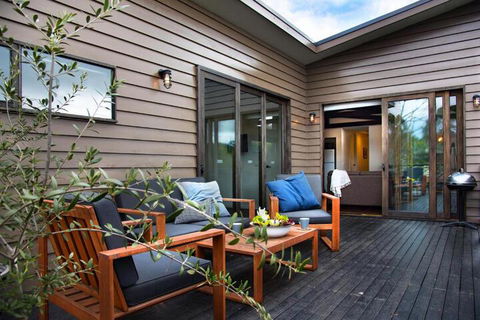 Halcyon - Accommodation Batemans Bay 2