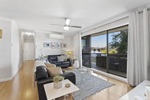 Ronald Ave Bahia Unit 02 47 - Accommodation Batemans Bay 0