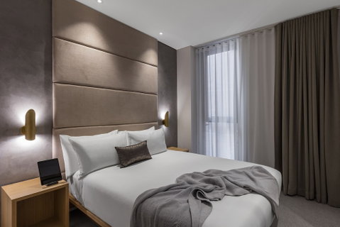 SKYE Suites Sydney - Accommodation Batemans Bay 4