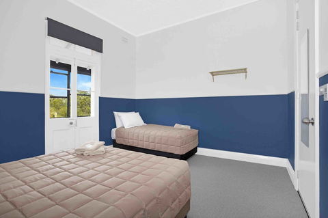 Royal Hotel Wyong - Accommodation Batemans Bay 0