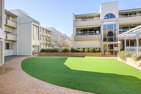 Accommodate Canberra The Summit - Accommodation Batemans Bay 3