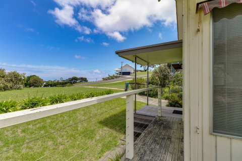 Stradbroke - Accommodation Batemans Bay 1