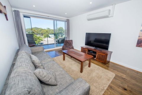 The Shoal Unit 307 Shoal Bay - Accommodation Batemans Bay 0