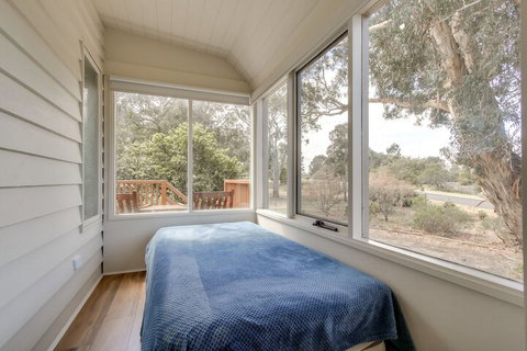 Halcyon - Accommodation Batemans Bay 6