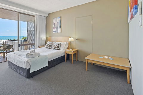 Ocean Views 9A - Accommodation Batemans Bay 3