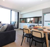 Queen of Northcote Views Rejuvenate Stays - Accommodation Batemans Bay