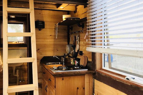 Altitude Tiny House Experience - Accommodation Batemans Bay 4