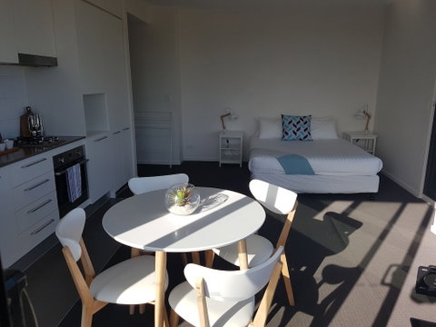 Watt Street Studio Apartment W / Ocean Views - Accommodation Batemans Bay 2