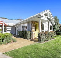 Summer Home - Our Place at Bright - Accommodation Batemans Bay