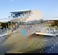 Corroboree Houseboats