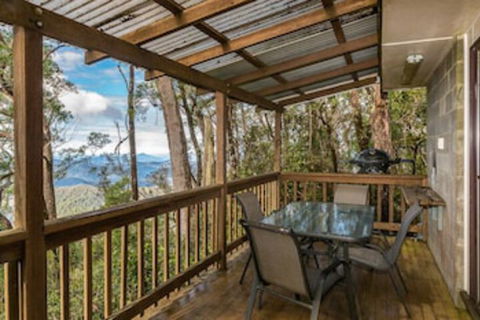 The Chalet - Accommodation Batemans Bay 0
