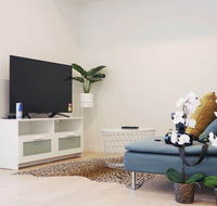 Stunning Home in South Brisbane - Accommodation Batemans Bay