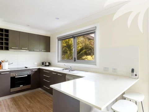 Palms House - Accommodation Batemans Bay 2