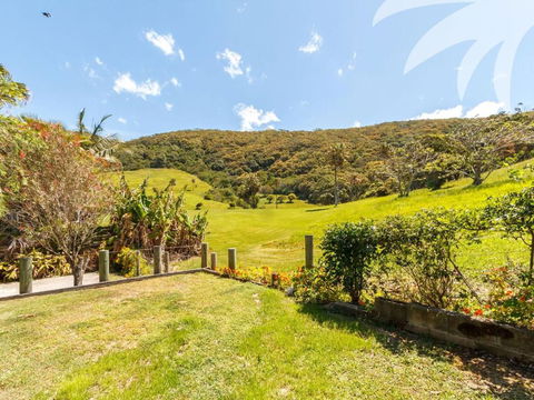 Palms House - Accommodation Batemans Bay 1