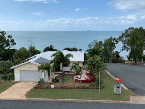 Hydeaway Retreat Beach House Hydeaway Bay - Accommodation Batemans Bay 1