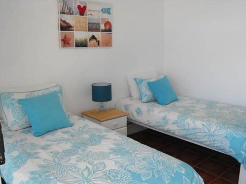 Beachpoint Unit 202 28 North Street - Accommodation Batemans Bay 3