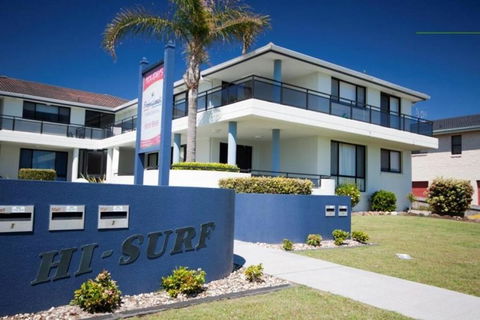 Hi Surf Unit 2 92 Head Street Forster - Accommodation Batemans Bay 4