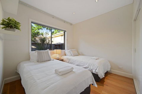 Tranquil & Spacious Home Near Shopping Mall - Accommodation Batemans Bay 3
