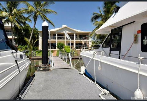 Poinciana Terraces - Accommodation Batemans Bay 1