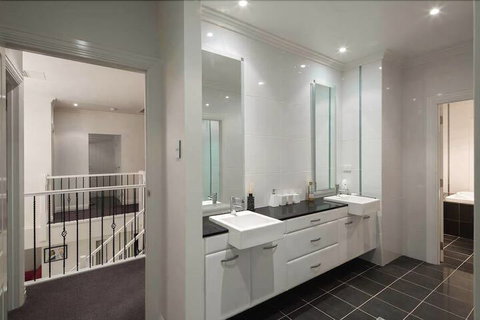 River Devine Murray Bridge - Accommodation Batemans Bay 6