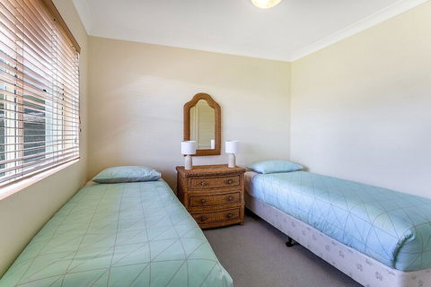 Birubi Lane 4 Anna Bay - Accommodation Batemans Bay 6