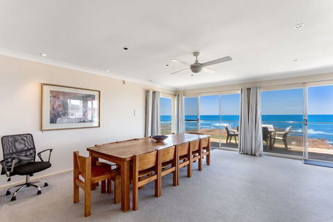 Birubi Lane 4 Anna Bay - Accommodation Batemans Bay 1