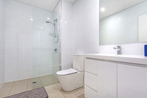The Shoal Apartments Unit 504 / 4 8 Bullecourt Street - Accommodation Batemans Bay 5
