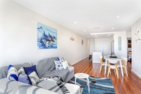 The Shoal Apartments Unit 504 / 4 8 Bullecourt Street - Accommodation Batemans Bay 0