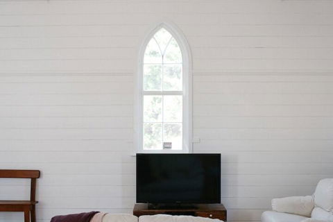 Old White Church Bed & Breakfast - Accommodation Batemans Bay 4