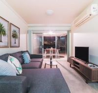 Absolute Riverfront One Bedroom Apartment - Accommodation Batemans Bay