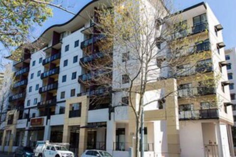 Two Bedroom Apt Next To Perth CBD With Parking. - Accommodation Batemans Bay 3