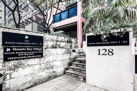 Two Bedroom Apt Next To Perth CBD With Parking. - Accommodation Batemans Bay 1