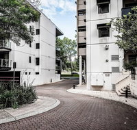 Two bedroom Apt next to Perth CBD with Parking. - Accommodation Batemans Bay