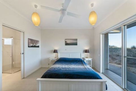 Fleurieu Coastal Retreat Lot 150 Myponga Beach Road - Accommodation Batemans Bay 0