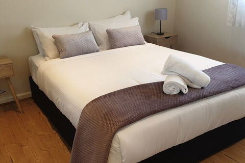 The Bay Apartment - Accommodation Batemans Bay 5