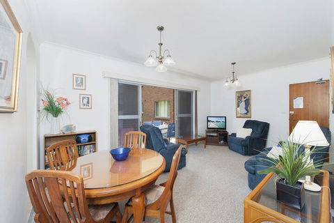 Andana Unit 1 / 12 Gretel Close - Accommodation Batemans Bay 4