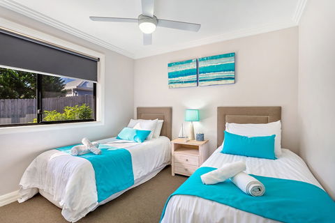 Tomaree Road 16 - Accommodation Batemans Bay 2