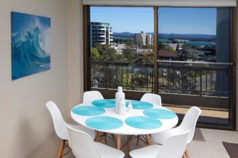 Pinnacle Unit 701 45 49 Head Street - Accommodation Batemans Bay 4