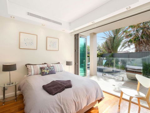 Infinity #4 4 / 18 20 The Scenic Highway Terrigal - Accommodation Batemans Bay 5
