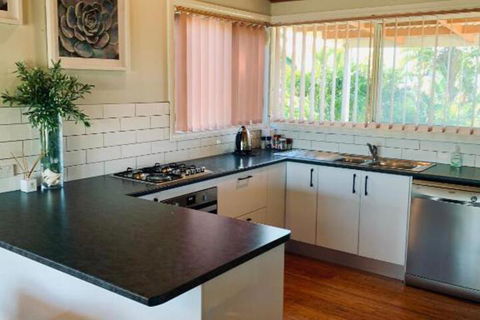 Lakeview Lodge - Accommodation Batemans Bay 6