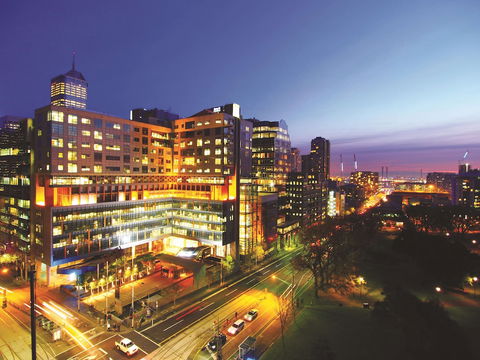 Oaks Melbourne On William Suites - Accommodation Batemans Bay 0