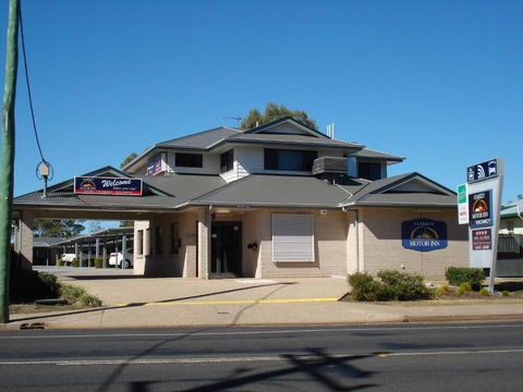 Oakey Motor Inn - Accommodation Batemans Bay 4