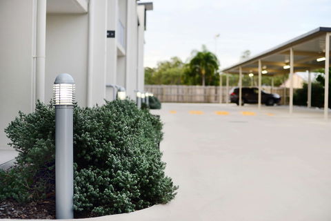 Oaks Middlemount Suites - Accommodation Batemans Bay 0