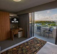 Gladstone Reef Hotel Motel - Accommodation Batemans Bay