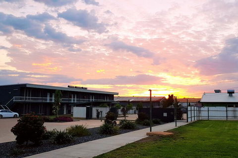 The Leprechaun Resort - Accommodation Batemans Bay 4